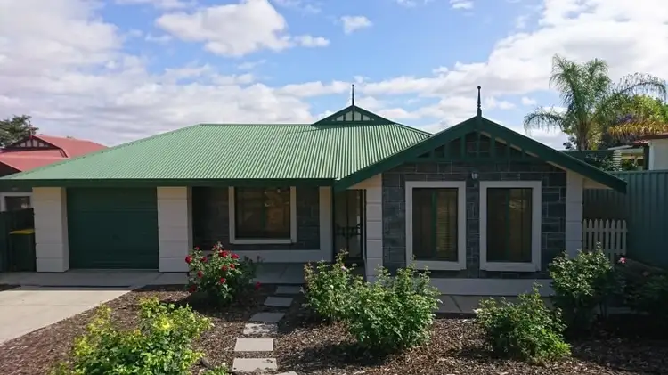 Main view of Homely house listing, 2/5 Edwards Crescent, Waikerie SA 5330