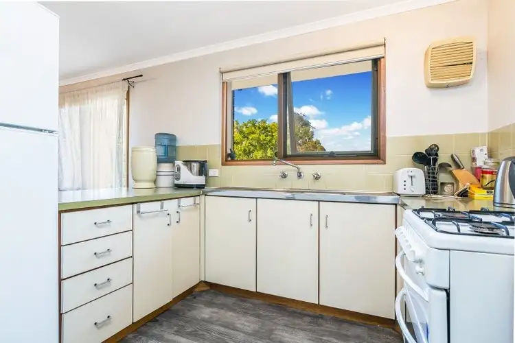 Sixth view of Homely house listing, 11 Valetta Court, Parafield Gardens SA 5107