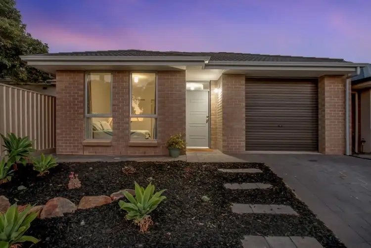15 Clearview Crescent, Clearview SA 5085