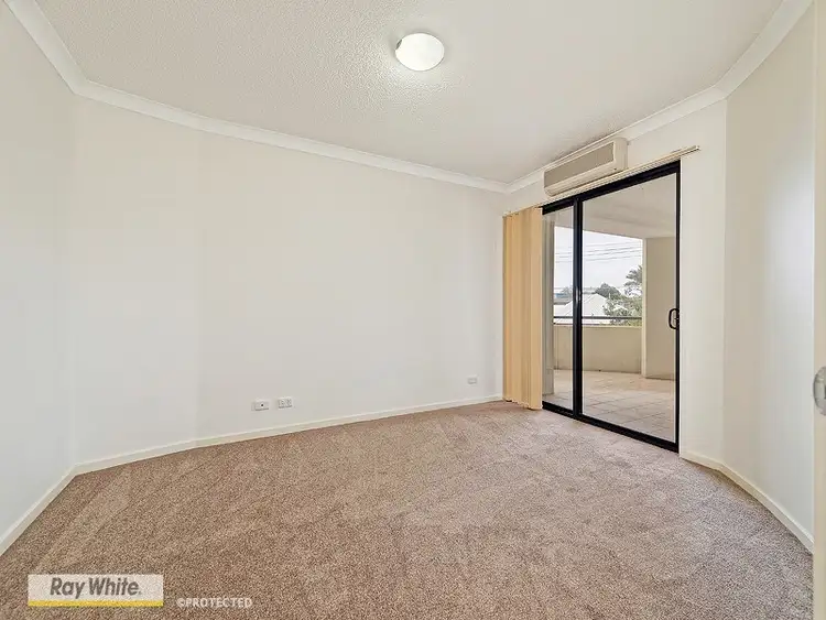 Sixth view of Homely unit listing, 1/3 Rock Street, Scarborough QLD 4020