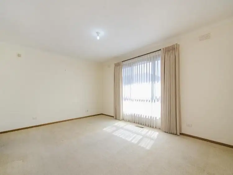 Sixth view of Homely house listing, 7 Ralph Avenue, St Albans VIC 3021