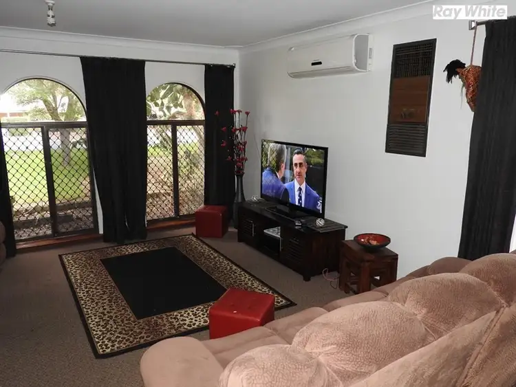 Fourth view of Homely house listing, 24 Delamere Way, Camillo WA 6111