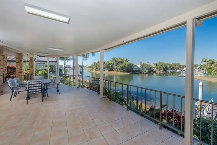 70 Fitzwilliam Street, Carrara QLD 4211