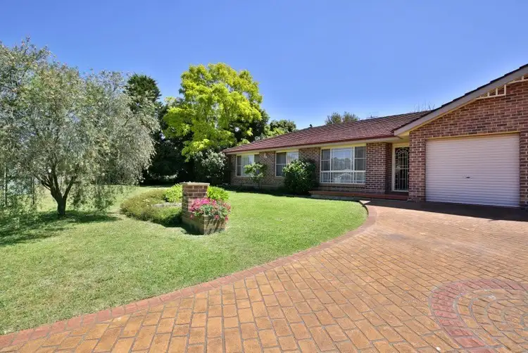 9 Uranna Avenue, North Nowra NSW 2541