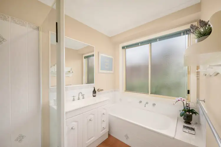 Fifth view of Homely house listing, 3 Whitecliffe Drive, Rowville VIC 3178