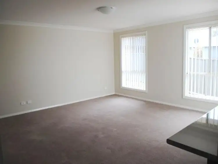 Third view of Homely other listing, 1/6 Bethany Place, Cootamundra NSW 2590