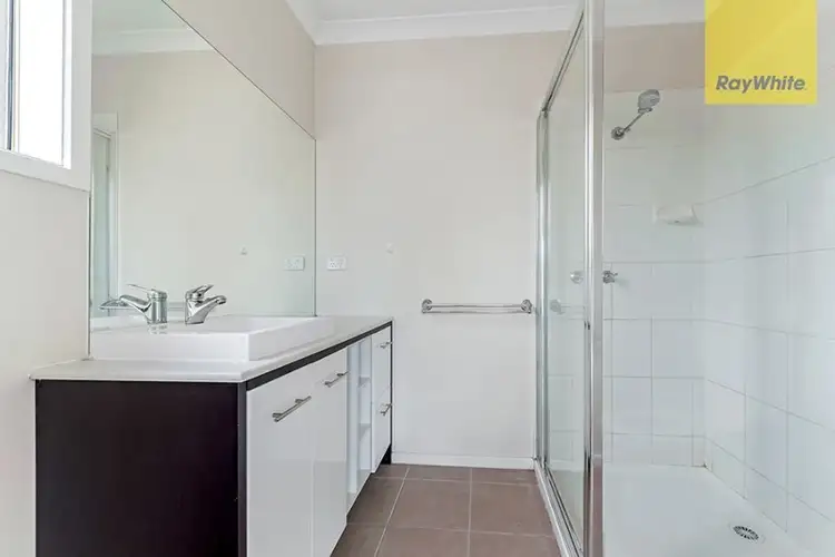 Fifth view of Homely house listing, 44 Speargrass Drive, Hillside VIC 3037
