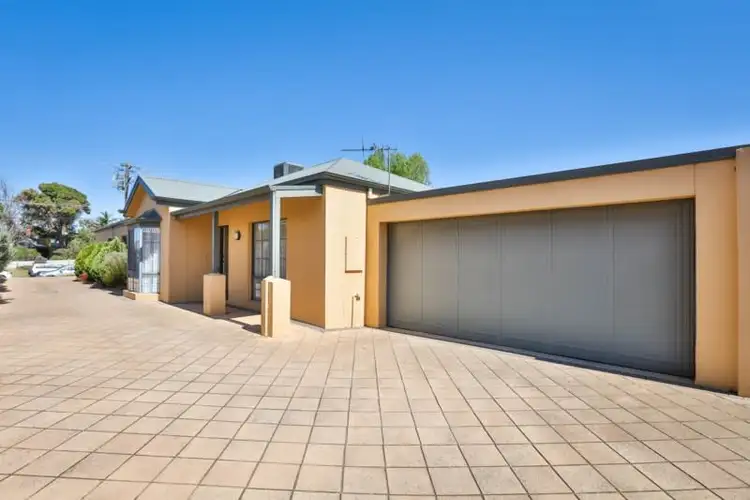 Second view of Homely townhouse listing, 2/182 Tenth Street, Mildura VIC 3500
