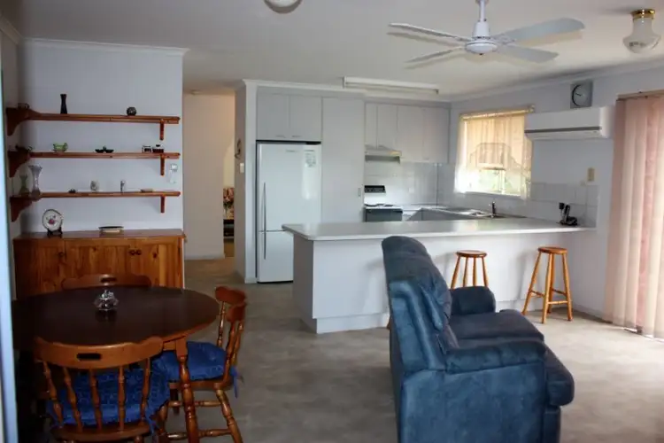 Second view of Homely house listing, 1/257 Hume Street, Corowa NSW 2646