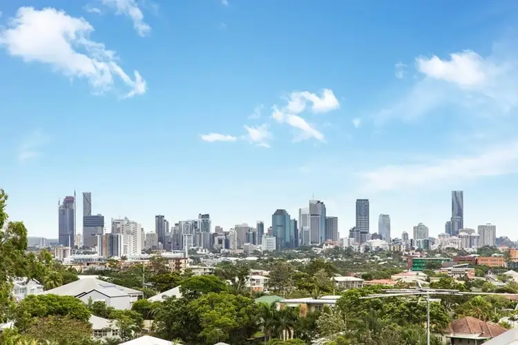 134 Sackville Street, Greenslopes QLD 4120