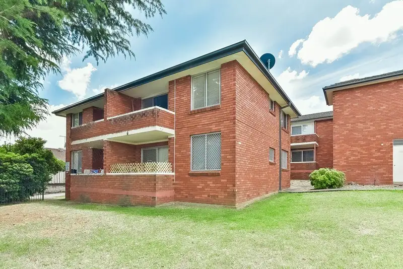 Main view of Homely house listing, 11/98 Dumaresq Street, Campbelltown NSW 2560