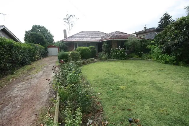 9 Simmonds Street, Morley WA 6062