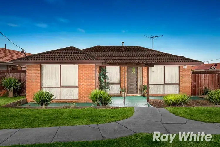 16 Lamina Avenue, Mill Park VIC 3082