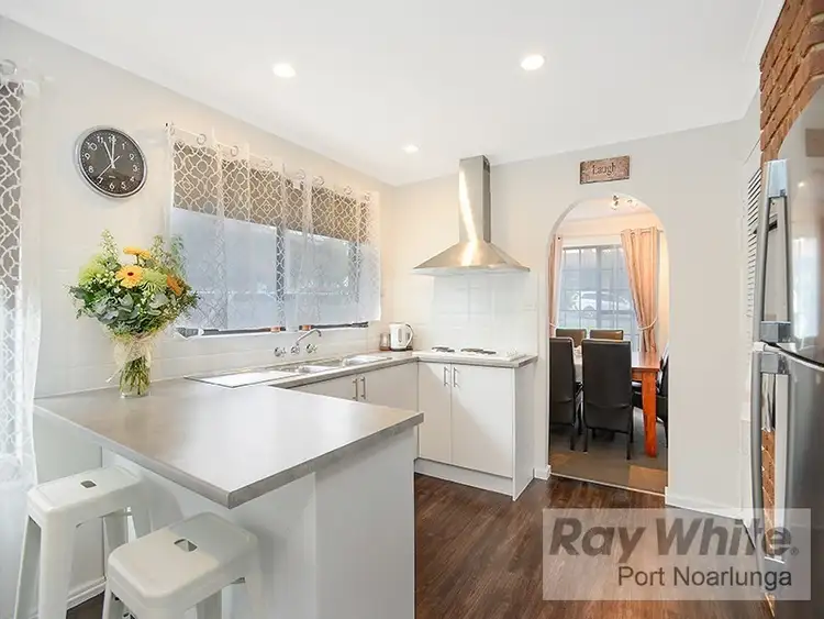 Second view of Homely house listing, 19 Leane Street, Huntfield Heights SA 5163