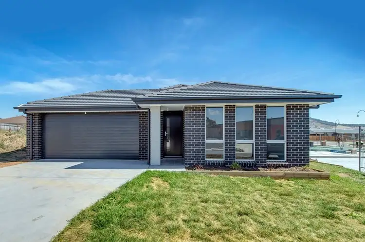 Main view of Homely house listing, 19 Munjuwa Street, Ngunnawal ACT 2913