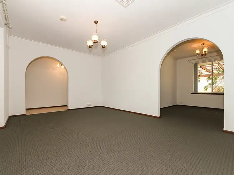 Seventh view of Homely house listing, 2 Hilltop Rise, Willetton WA 6155