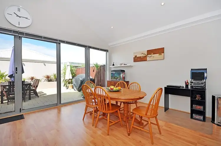 Sixth view of Homely house listing, 3 Macquarie Bend, Ellenbrook WA 6069