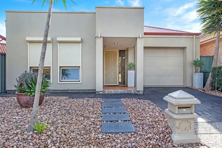 16 Grasswren Way, Mawson Lakes SA 5095
