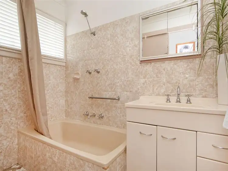 Sixth view of Homely house listing, 522 The Entrance Road, Bateau Bay NSW 2261