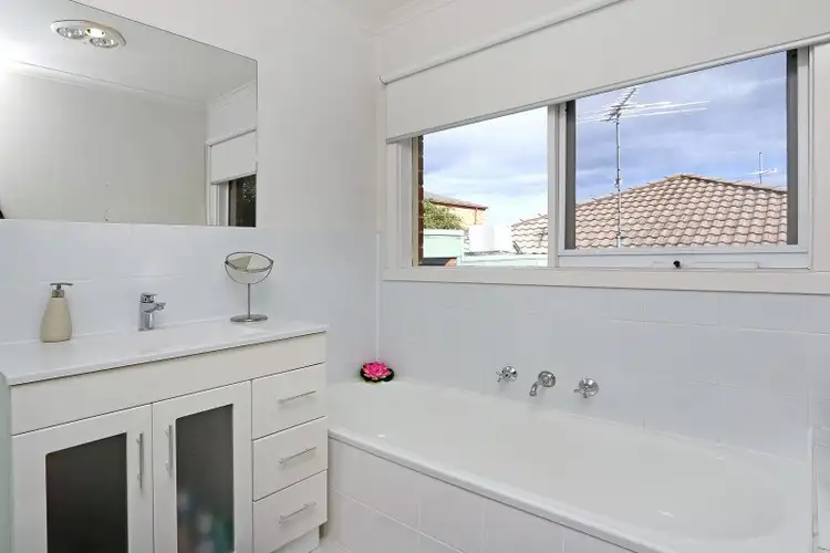 Sixth view of Homely unit listing, 3/16 Murray Street, Mornington VIC 3931