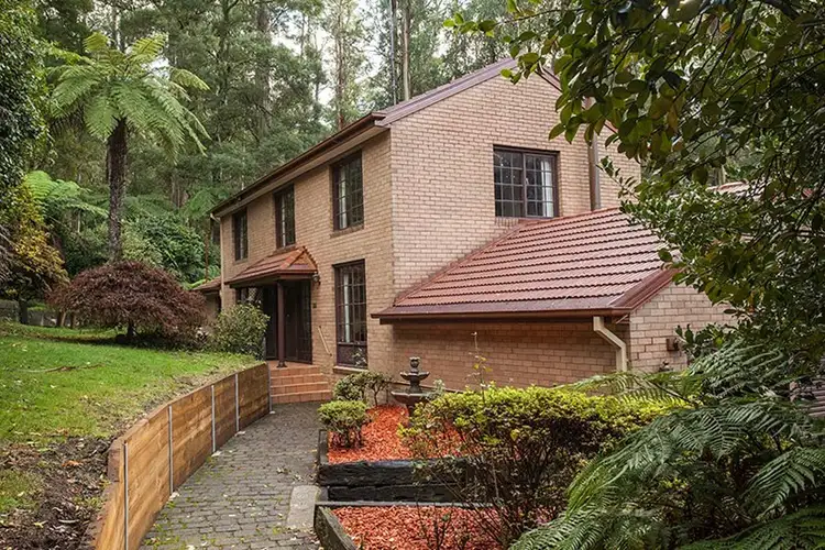 15 Gully Crescent, Belgrave VIC 3160