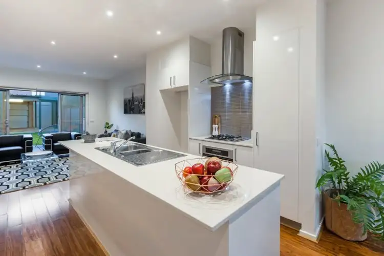 Fourth view of Homely townhouse listing, 28/60 Cradle Mountain Drive, Craigieburn VIC 3064
