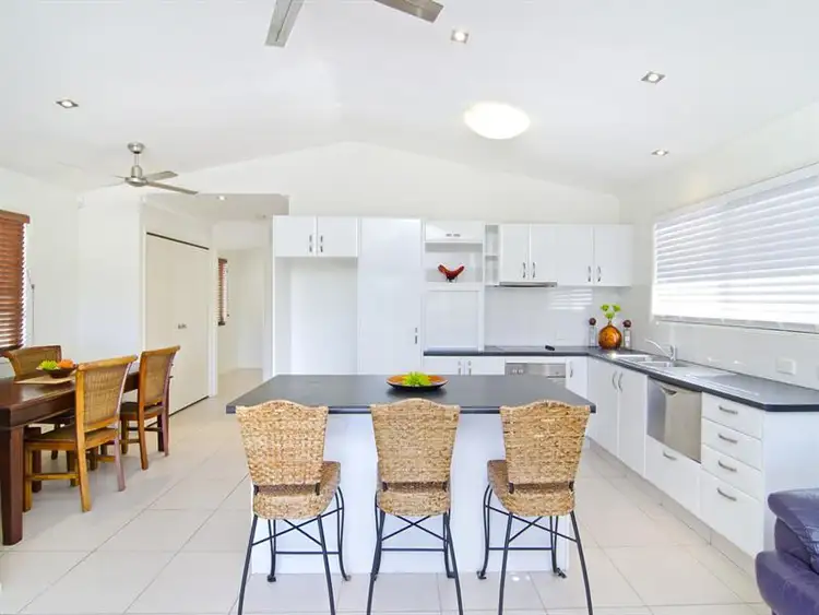 Seventh view of Homely other listing, 1/12 Durran Street, Tugun QLD 4224
