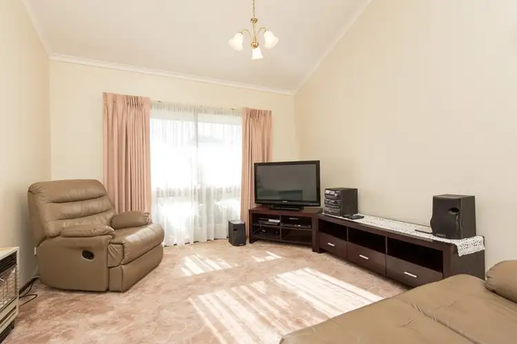Fifth view of Homely house listing, 8 Carara Court, Mildura VIC 3500