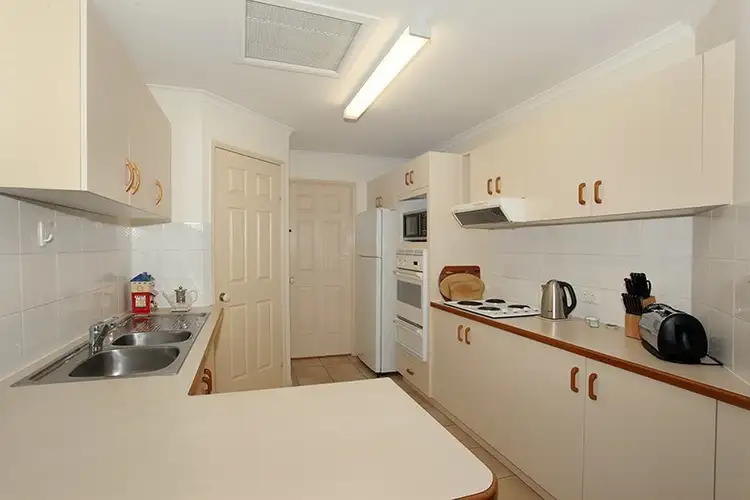 Sixth view of Homely unit listing, 2/17 Eckersley Avenue, Buderim QLD 4556