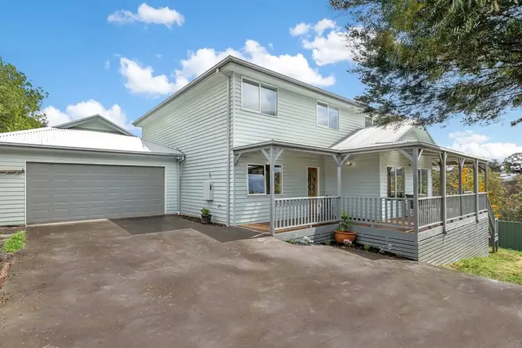 2/16 Rangeview Road, Diamond Creek VIC 3089