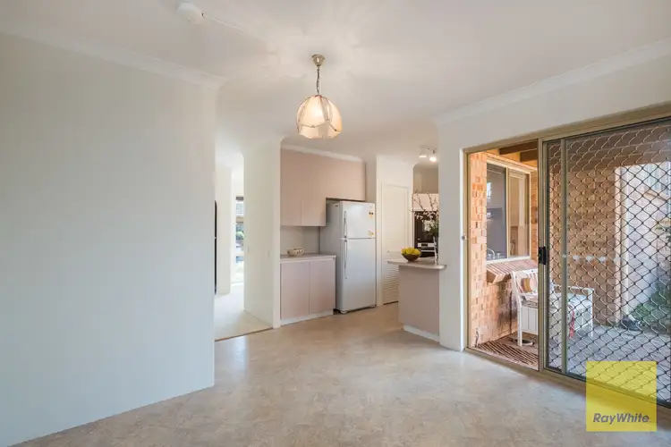 9/7 Harman Road, Sorrento WA 6020