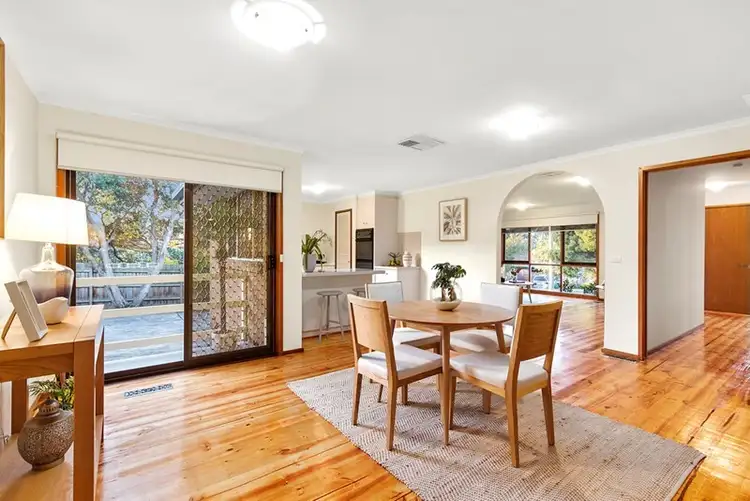 Fourth view of Homely house listing, 2 CONSIDINE Court, Bayswater North VIC 3153