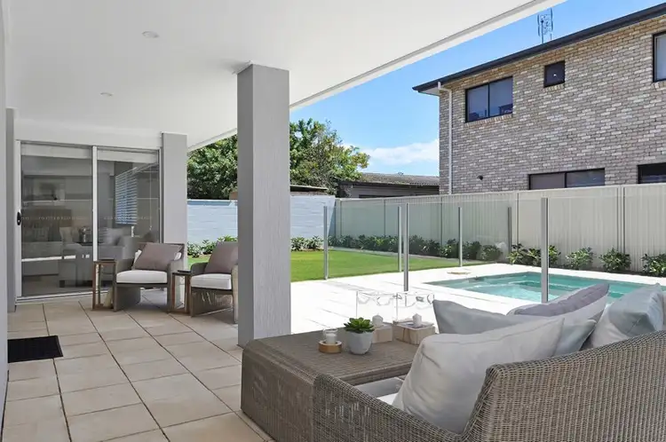 Second view of Homely house listing, 3 St Andrews Avenue, Isle Of Capri QLD 4217