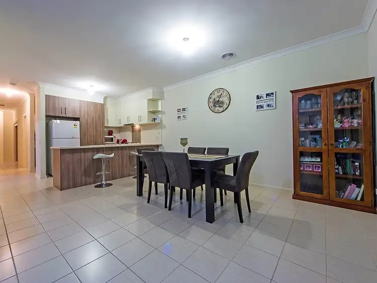 Fifth view of Homely house listing, 1/4 Bowerbird Place, Truganina VIC 3029