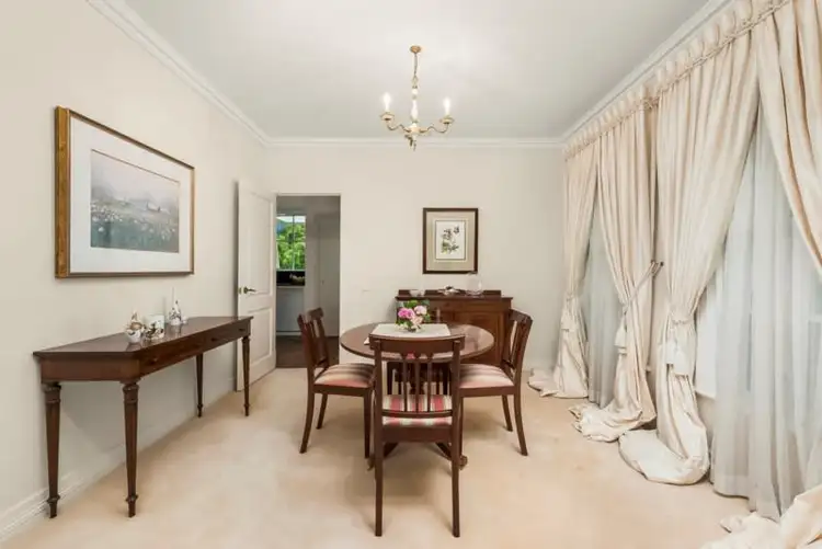 Sixth view of Homely house listing, 2 Dunsmuir Drive, Mount Waverley VIC 3149