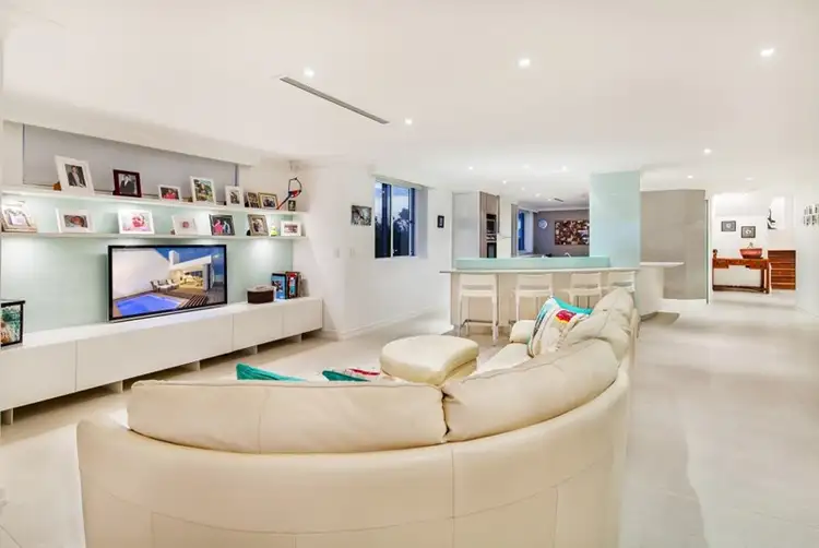 Sixth view of Homely apartment listing, 3/79 Albatross Avenue, Mermaid Beach QLD 4218