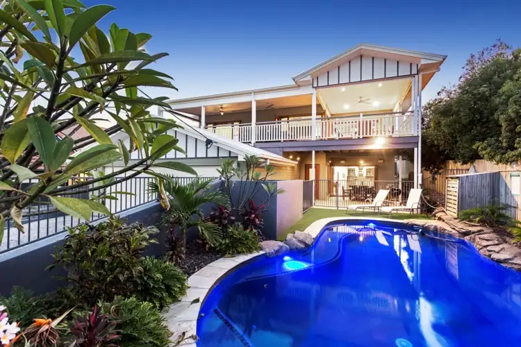 118 Coreen Street, Wynnum QLD 4178