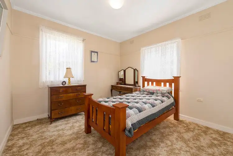 Seventh view of Homely house listing, 34 Calembeena Avenue, Hughesdale VIC 3166