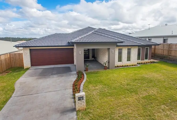 27 Wild Iris Terrace, Springfield Lakes QLD 4300