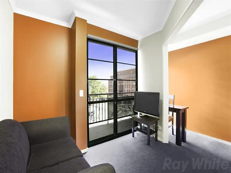 Fifth view of Homely apartment listing, 302/585 La Trobe Street, Melbourne (CBD) VIC 3000