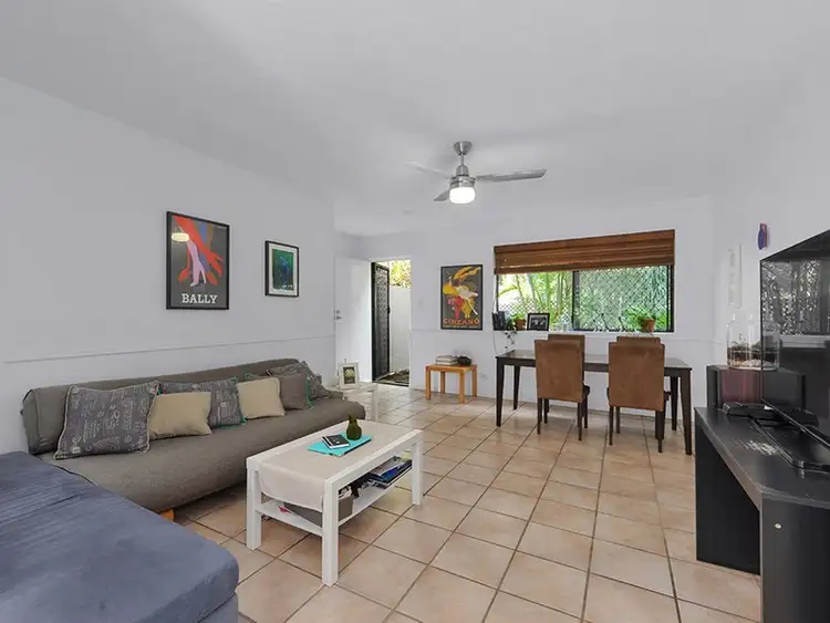 3/4 Lemnos Street, Red Hill QLD 4059