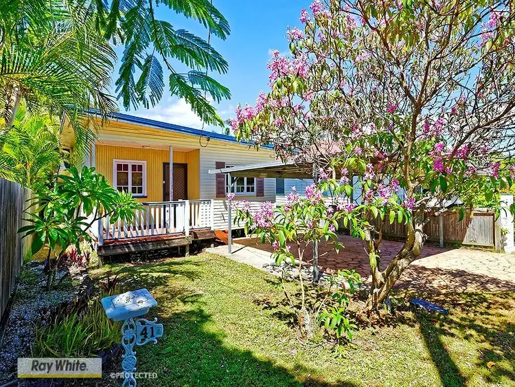 41 Bailey Street, Woody Point QLD 4019