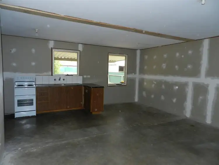 Second view of Homely house listing, 6 Howie Drive, Renmark SA 5341