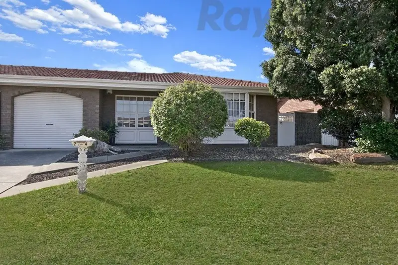 Main view of Homely house listing, 2/4 Hansen Court, West Lakes Shore SA 5020
