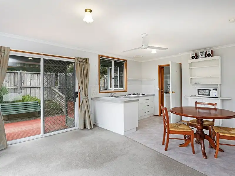 Main view of Homely unit listing, 1/34 Sanglen Terrace, Belmont VIC 3216