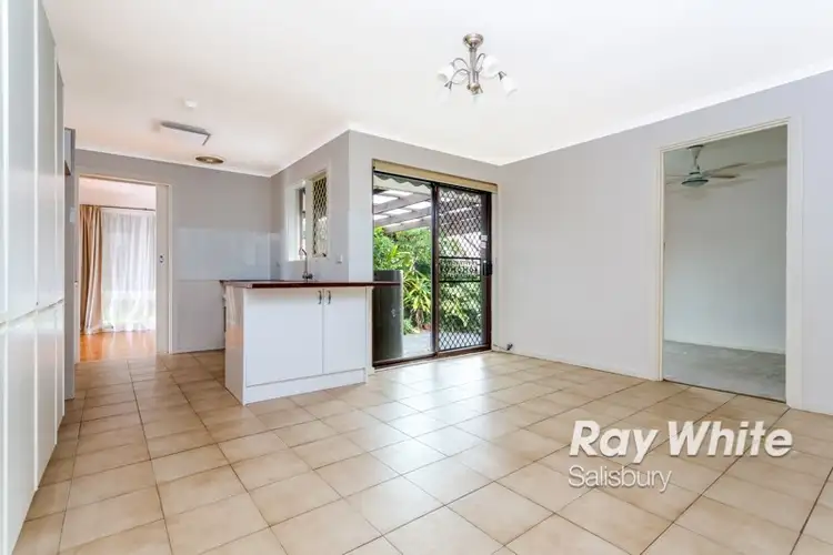 Seventh view of Homely house listing, 10 Onkaparinga Drive, Salisbury SA 5108