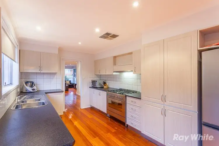 Fourth view of Homely house listing, 7 Barclay Court, Mulgrave VIC 3170