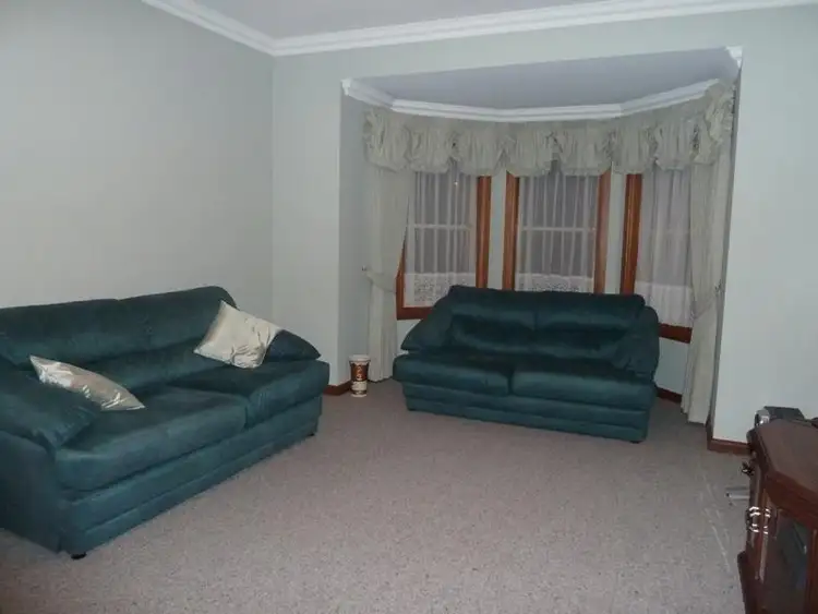 Sixth view of Homely house listing, 11 Oakridge Crescent, Mount Gambier SA 5290
