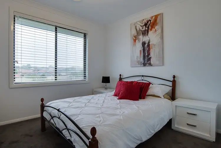 Seventh view of Homely house listing, 17 Robinson Court, Orange NSW 2800