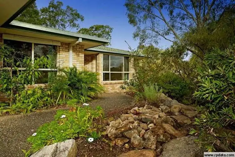 3 Eric Sykes Close, Parkwood QLD 4214